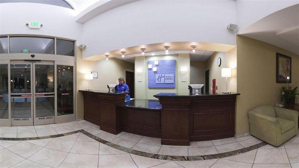 Holiday Inn Express San Diego - Otay Mesa, An Ihg Hotel Eksteriør billede