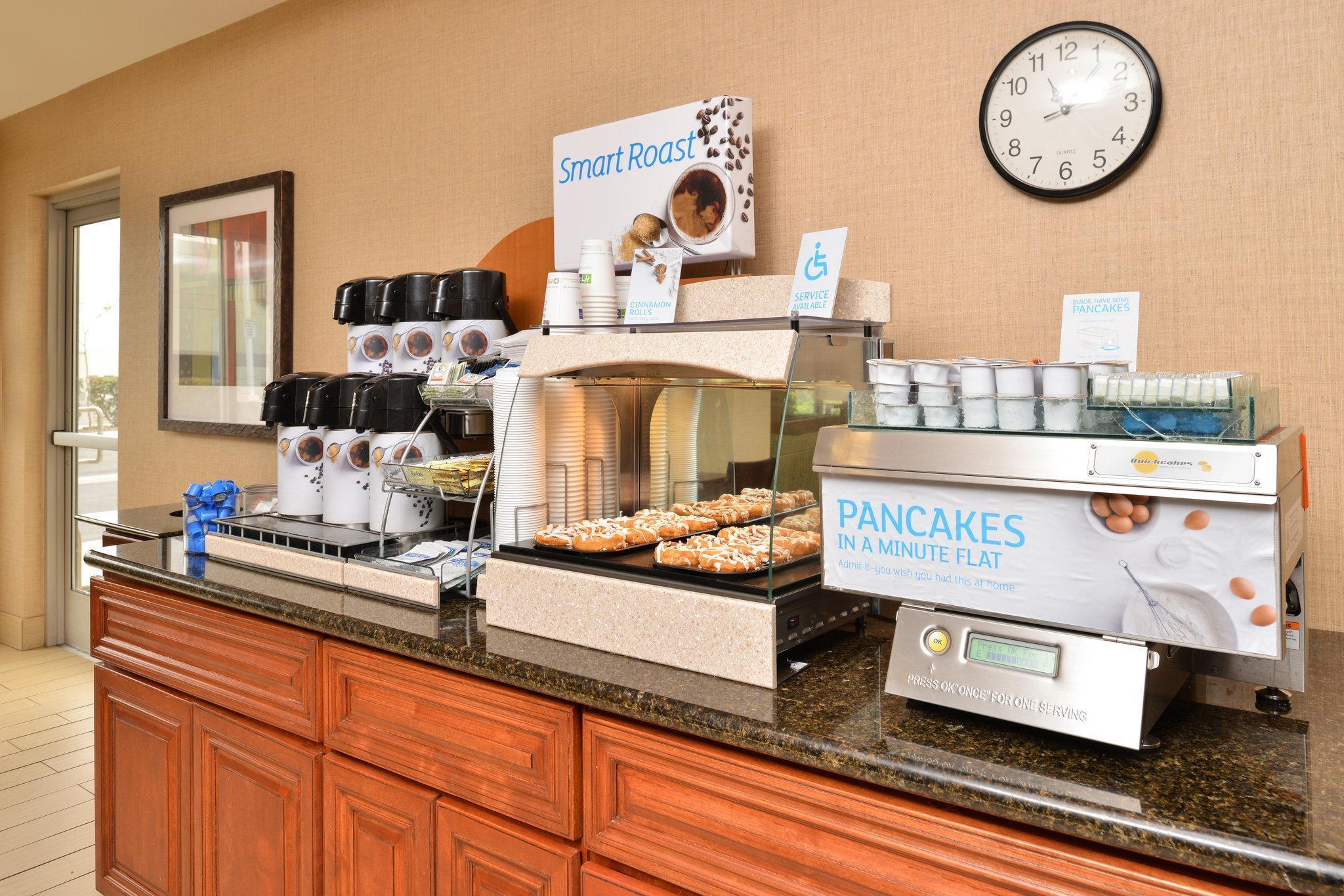 Holiday Inn Express San Diego - Otay Mesa, An Ihg Hotel Eksteriør billede