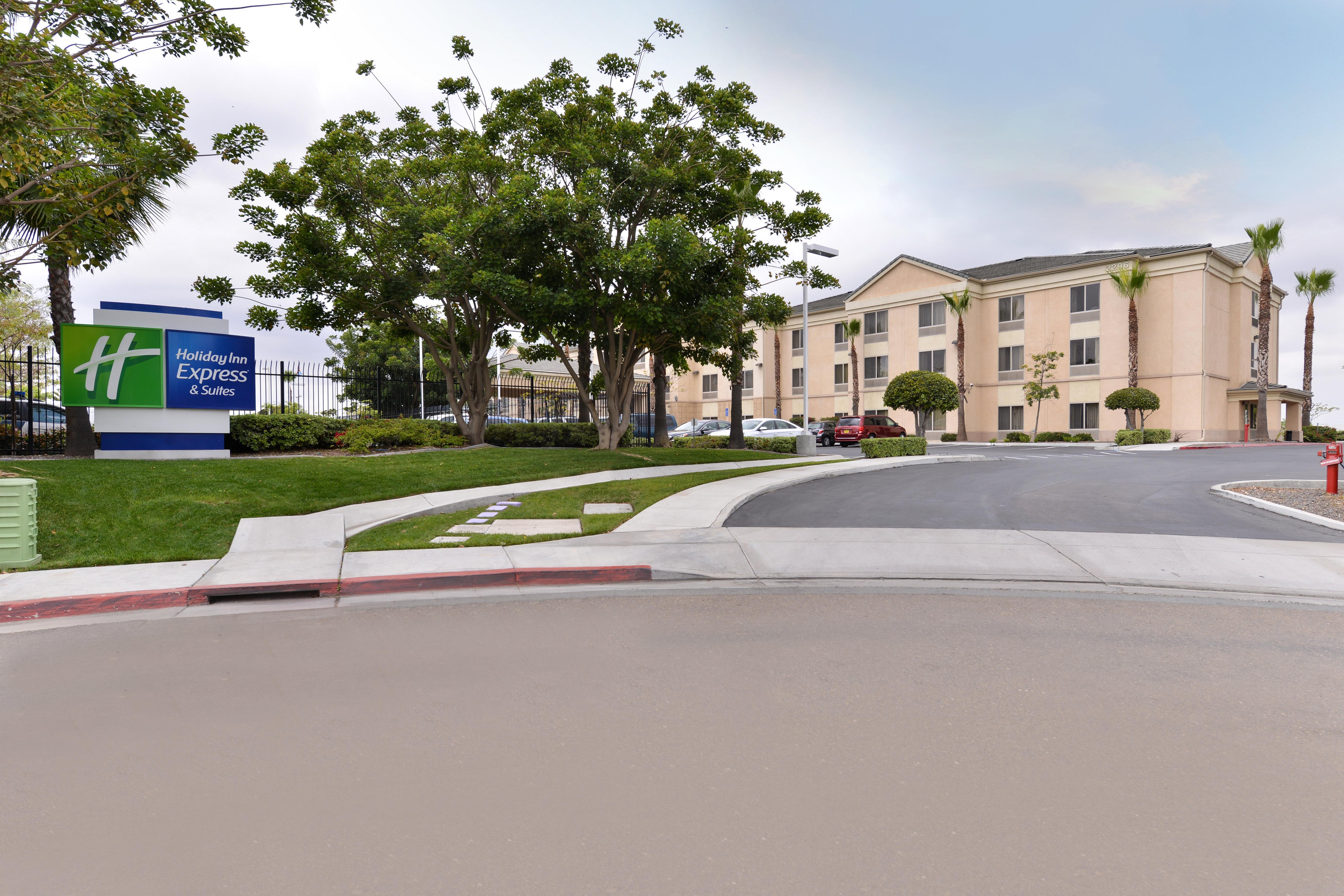 Holiday Inn Express San Diego - Otay Mesa, An Ihg Hotel Eksteriør billede