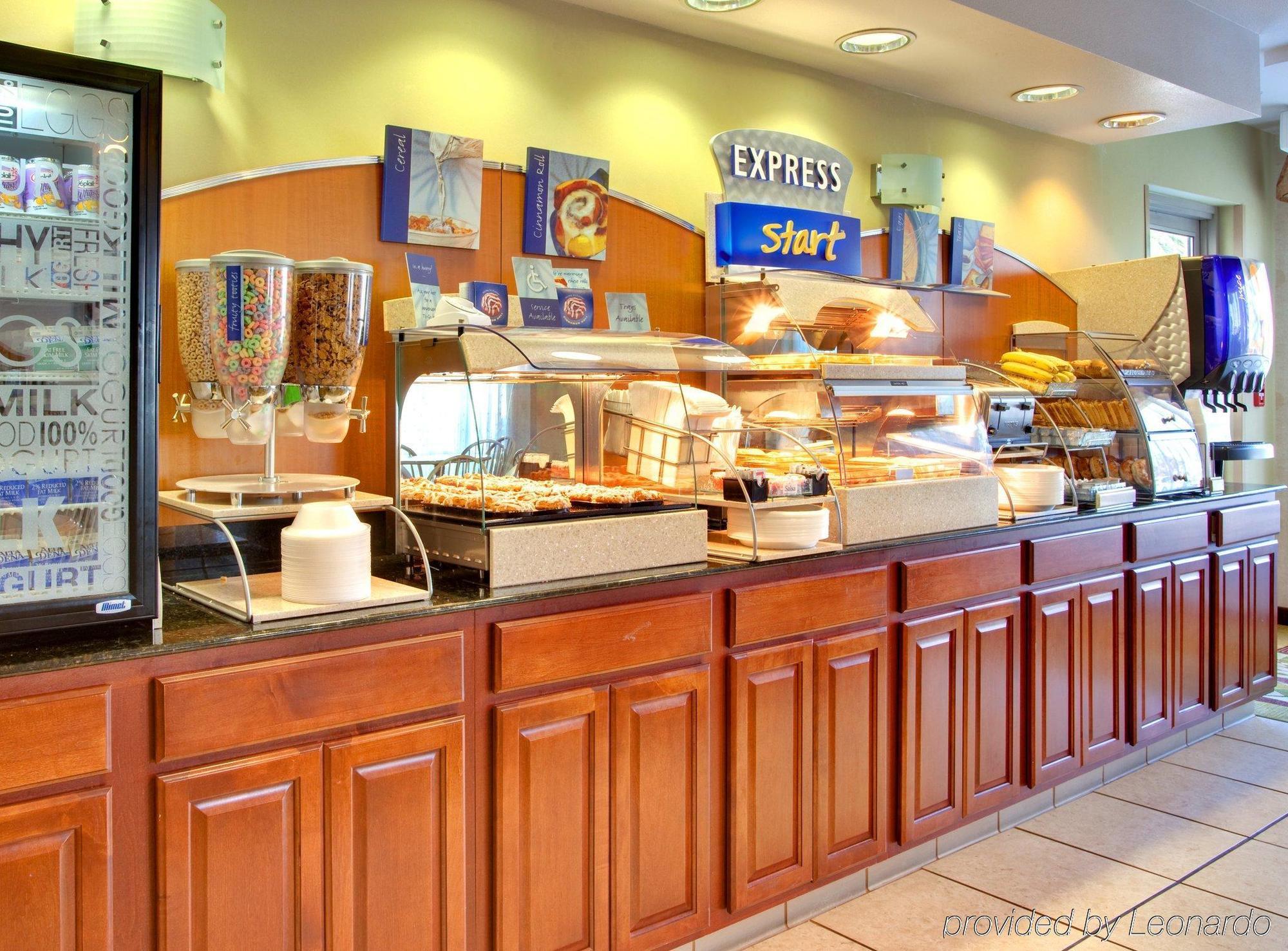 Holiday Inn Express San Diego - Otay Mesa, An Ihg Hotel Restaurant billede